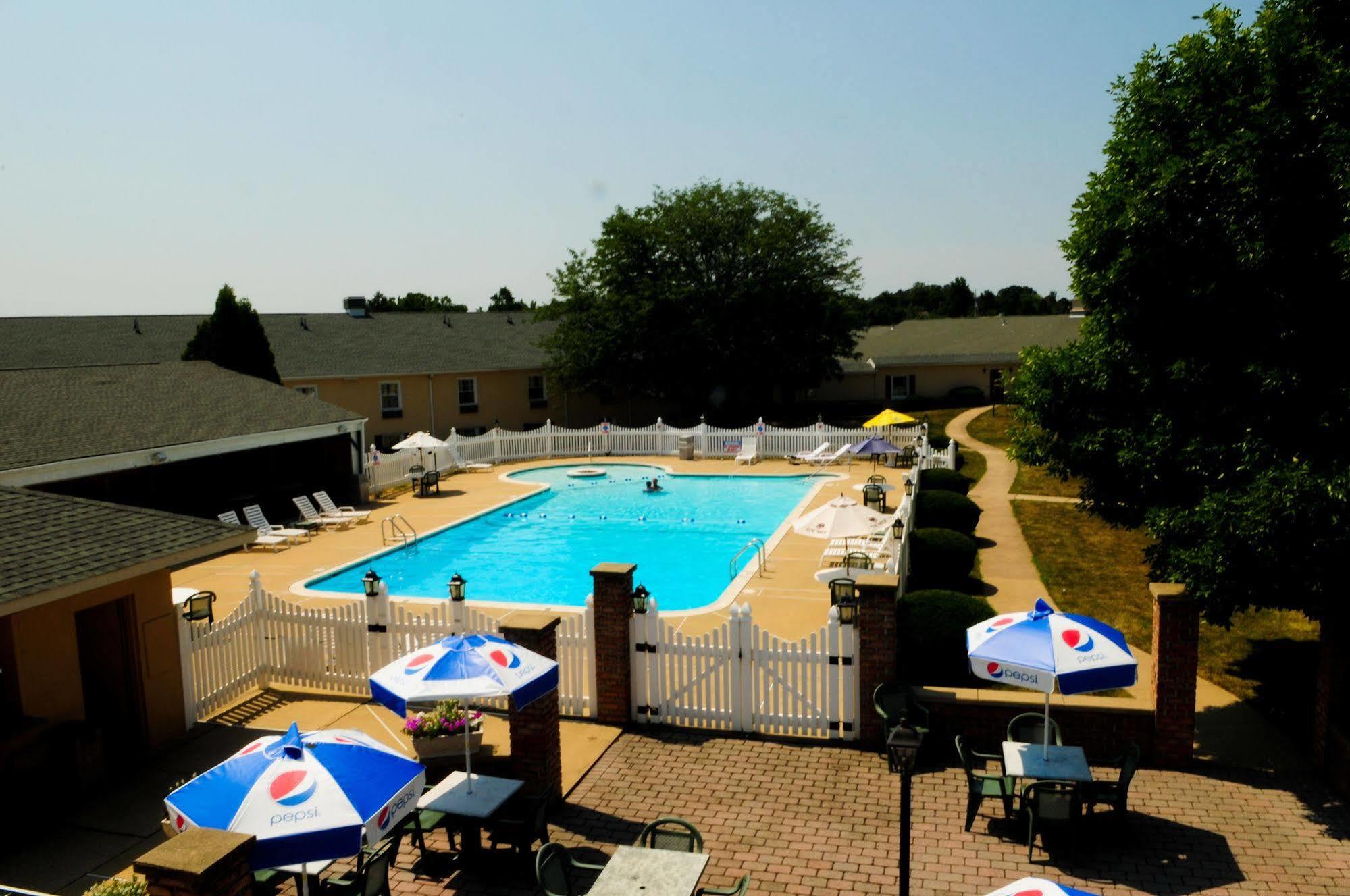 The Inn At Reading Hotel & Conference Center Eksteriør bilde